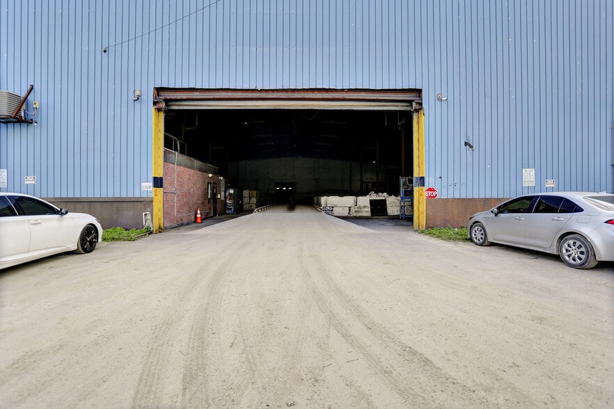 2350 NW 149th St, Opa Locka, FL for sale - Building Photo - Image 2 of 4