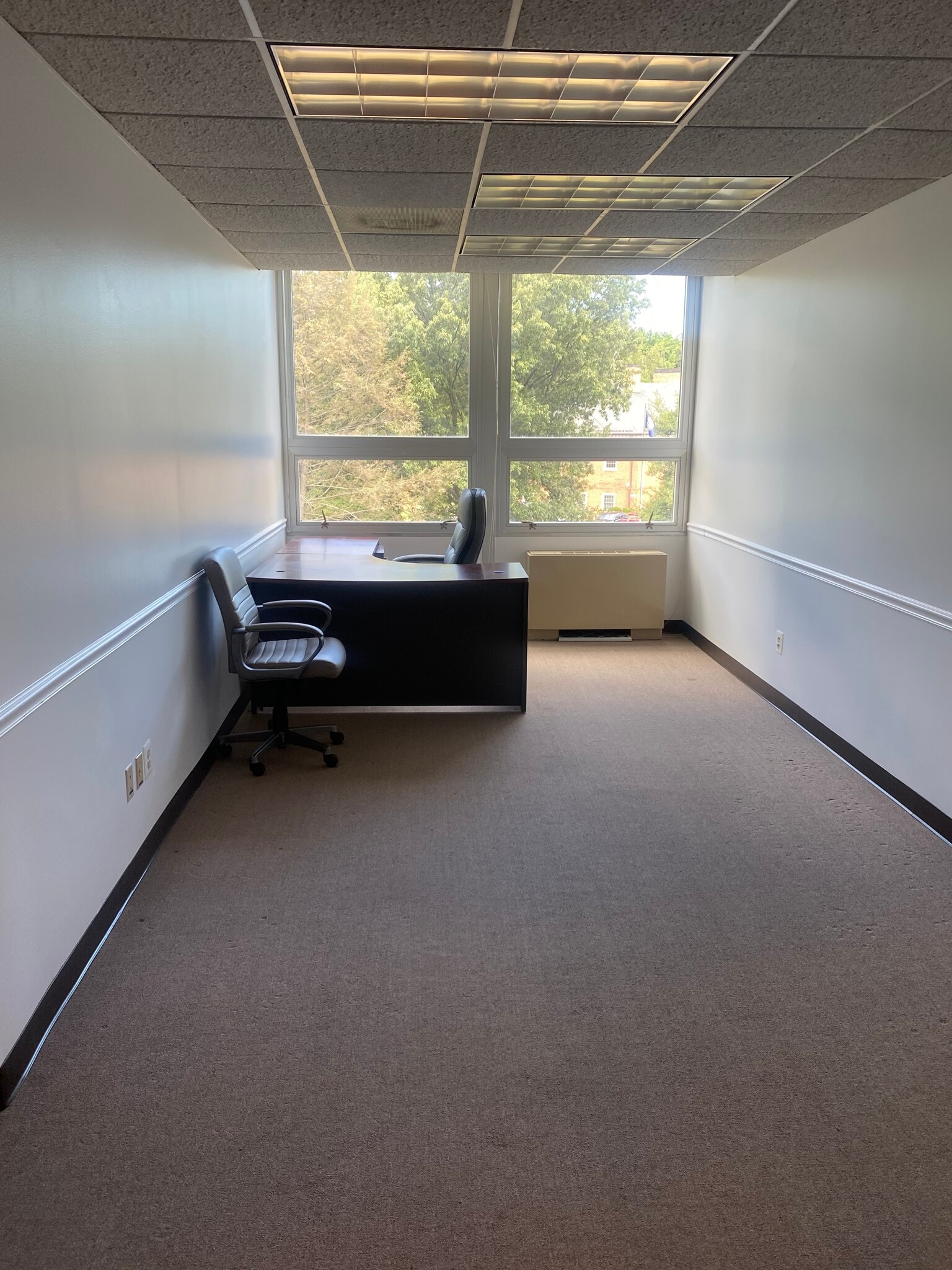 200 Little Falls St, Falls Church, VA à louer Photo intérieure- Image 1 de 3