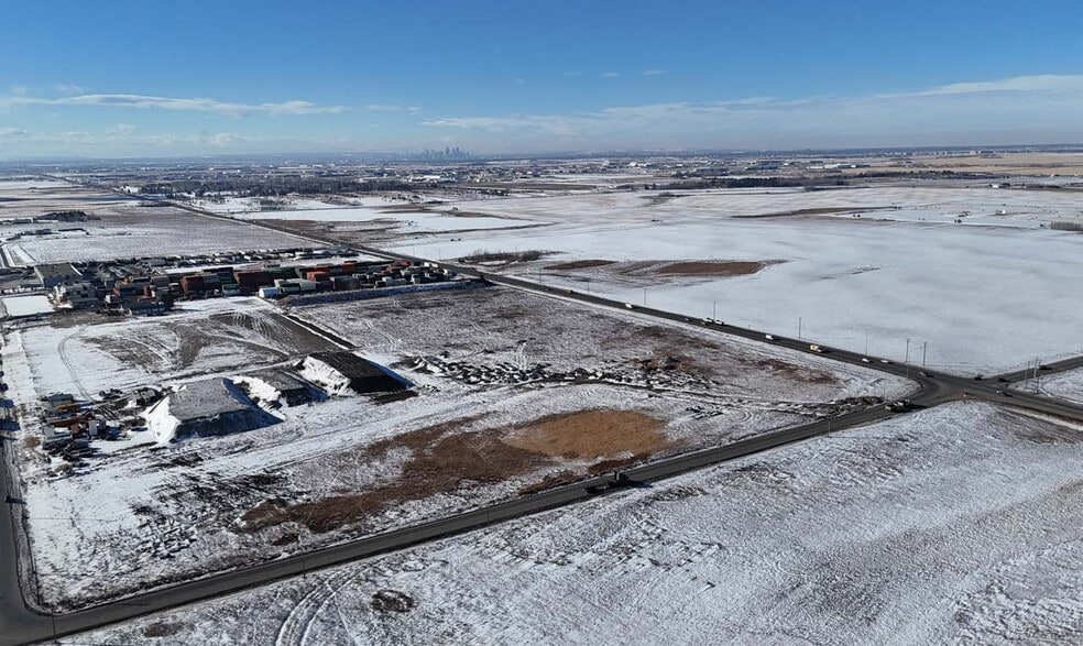 233231 Rge Rd 283, Rocky View County, AB à vendre - Photo du bâtiment - Image 3 de 4
