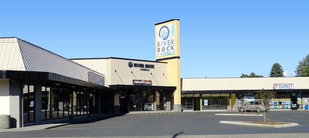 3504-3536 NE 3rd Ave, Camas, WA à louer - Photo du bâtiment - Image 2 de 23