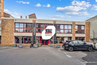 Plus de détails pour 41-43 Rue Périer, Montrouge - Bureau à louer