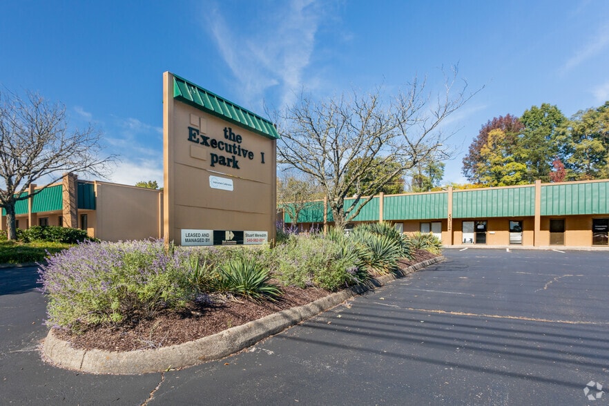 5306-5346 Peters Creek Rd, Roanoke, VA for lease - Building Photo - Image 2 of 11