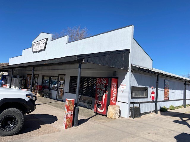 1600 State, Fort Davis, TX à vendre - Photo du bâtiment - Image 3 de 7