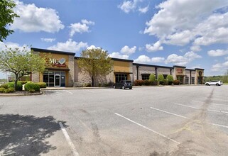 1721-1751 Vann Dr, Jackson, TN for lease Building Photo- Image 2 of 5