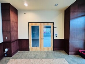 5115 NE 82nd Ave, Vancouver, WA à louer Photo intérieure- Image 1 de 21