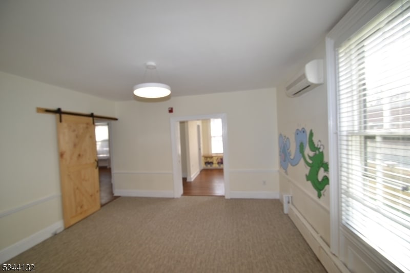 25 N Fullerton Ave, Montclair, NJ for lease Interior Photo- Image 1 of 5