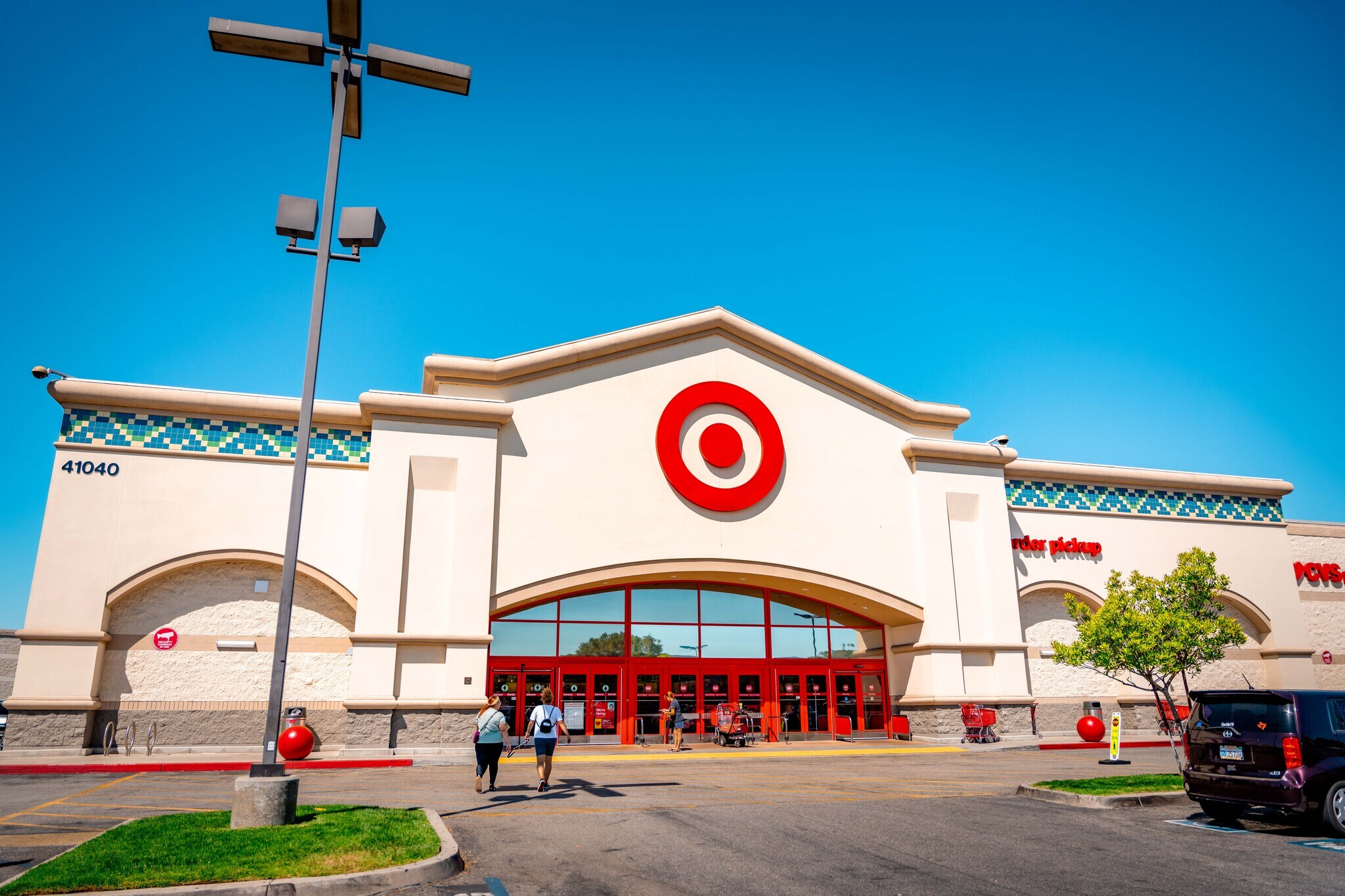 40930-41090 California Oaks Rd, Murrieta, CA à louer Photo du bâtiment- Image 1 de 160