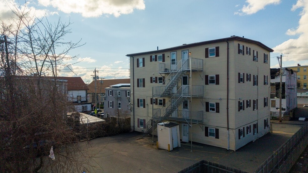 144 Choate St, Fall River, MA for sale - Building Photo - Image 2 of 33