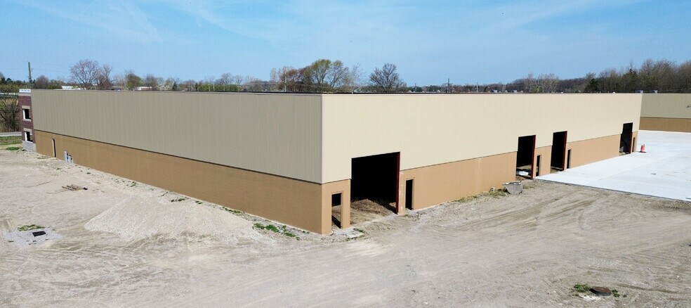 10137 Marine City Hwy, Ira Township, MI à louer - Photo de construction - Image 3 de 4
