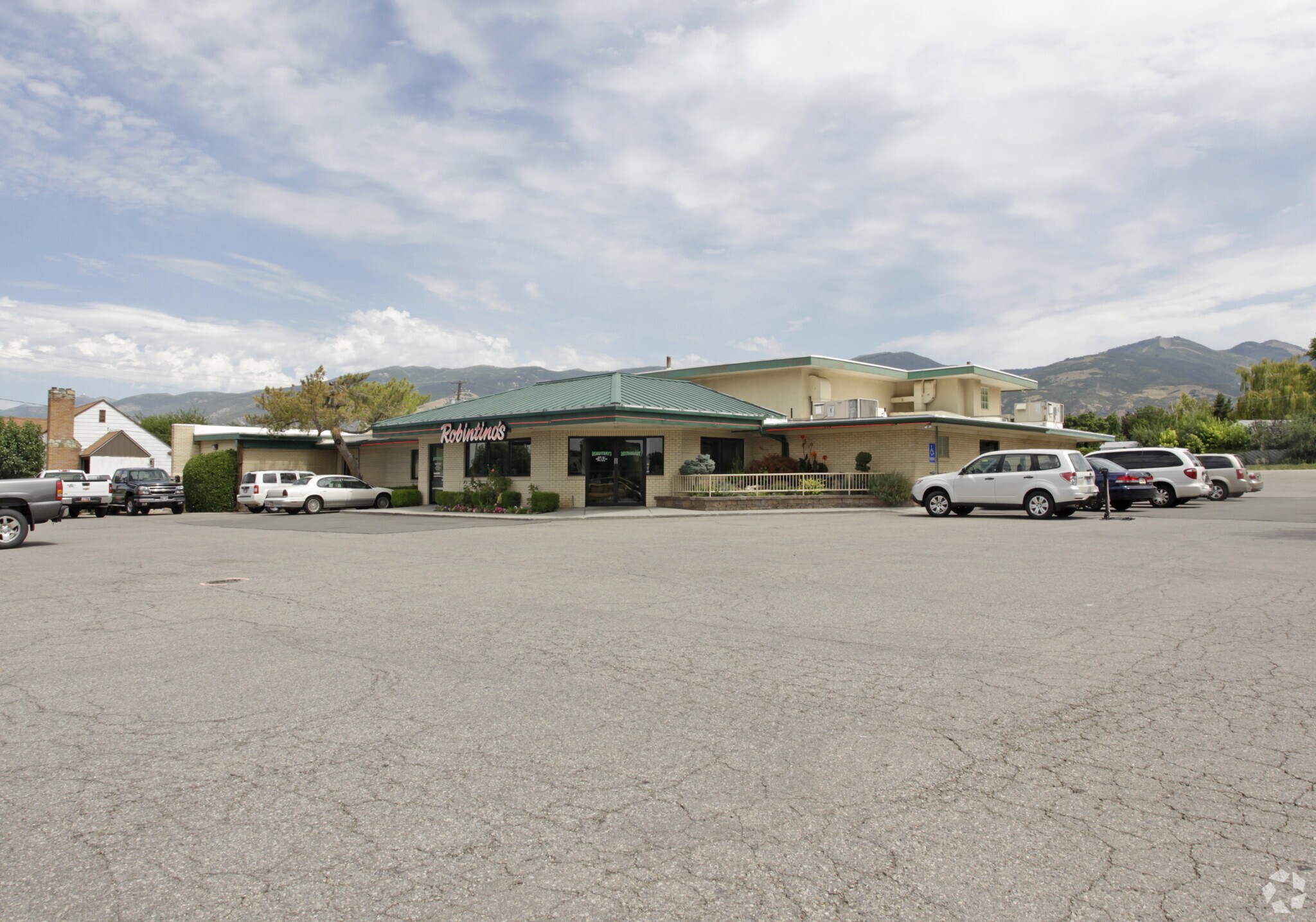 1385 S 500 W, Bountiful, UT à vendre Photo principale- Image 1 de 24