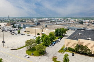 1995 Southlake Mall, Merrillville, IN - AÉRIEN Vue de la carte - Image1
