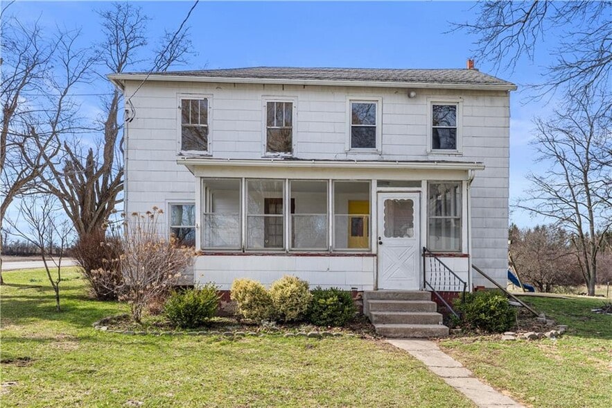 3196 NY-488, Clifton Springs, NY à vendre - Photo du bâtiment - Image 2 de 30