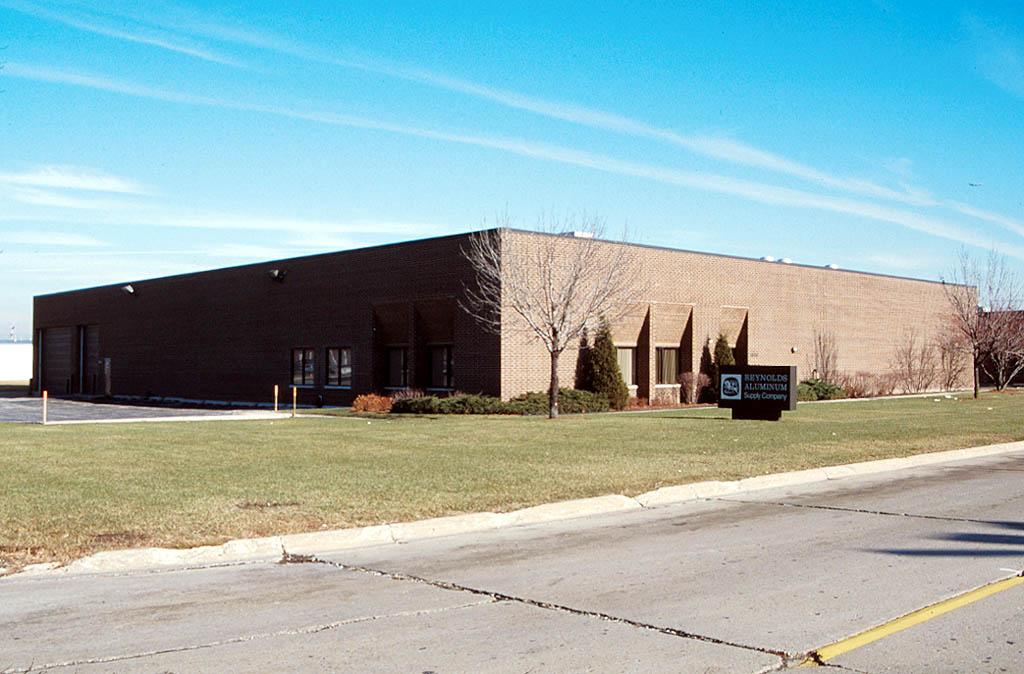 1000 Remington Rd, Schaumburg, IL à louer Photo principale- Image 1 de 3