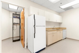 3050 Chain Bridge Rd, Fairfax, VA for lease Interior Photo- Image 2 of 7