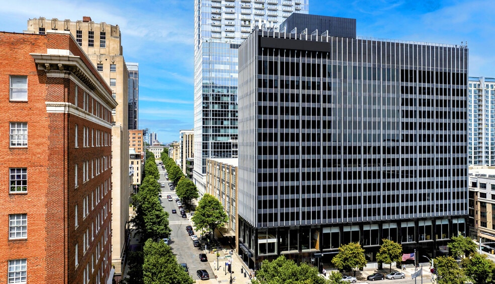 333 Fayetteville St, Raleigh, NC for lease - Building Photo - Image 1 of 17