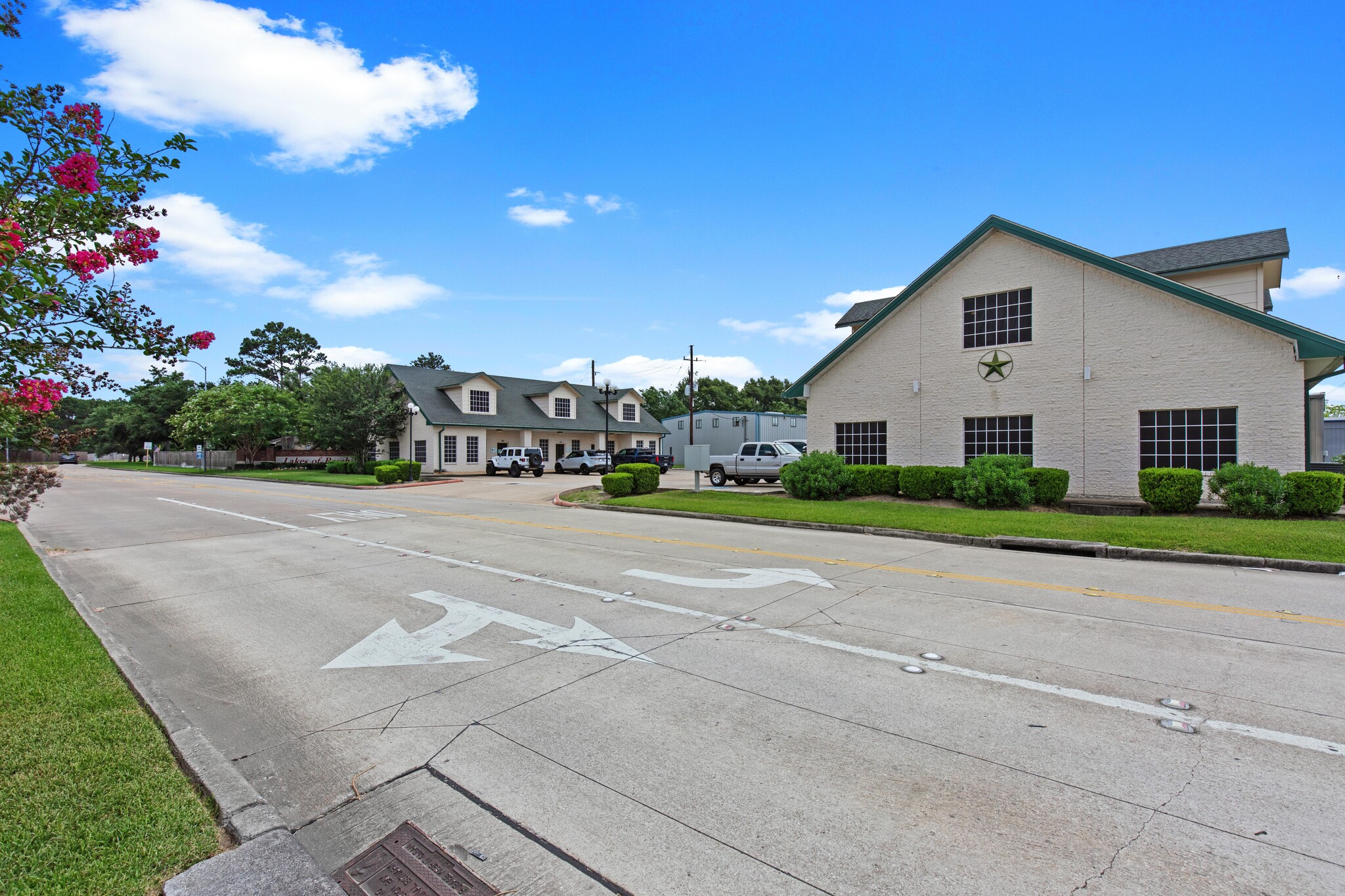 17240 Huffmeister Rd, Cypress, TX for lease Building Photo- Image 1 of 4