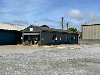 Plus de détails pour 704 S Main St, Bentonville, AR - Commerce de détail à louer
