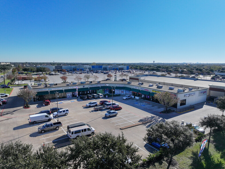 6078 N Fry Rd, Houston, TX for lease - Building Photo - Image 1 of 7