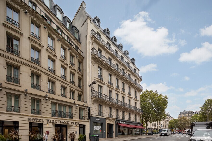 91 Boulevard Haussmann, Paris à louer - Photo du bâtiment - Image 3 de 12