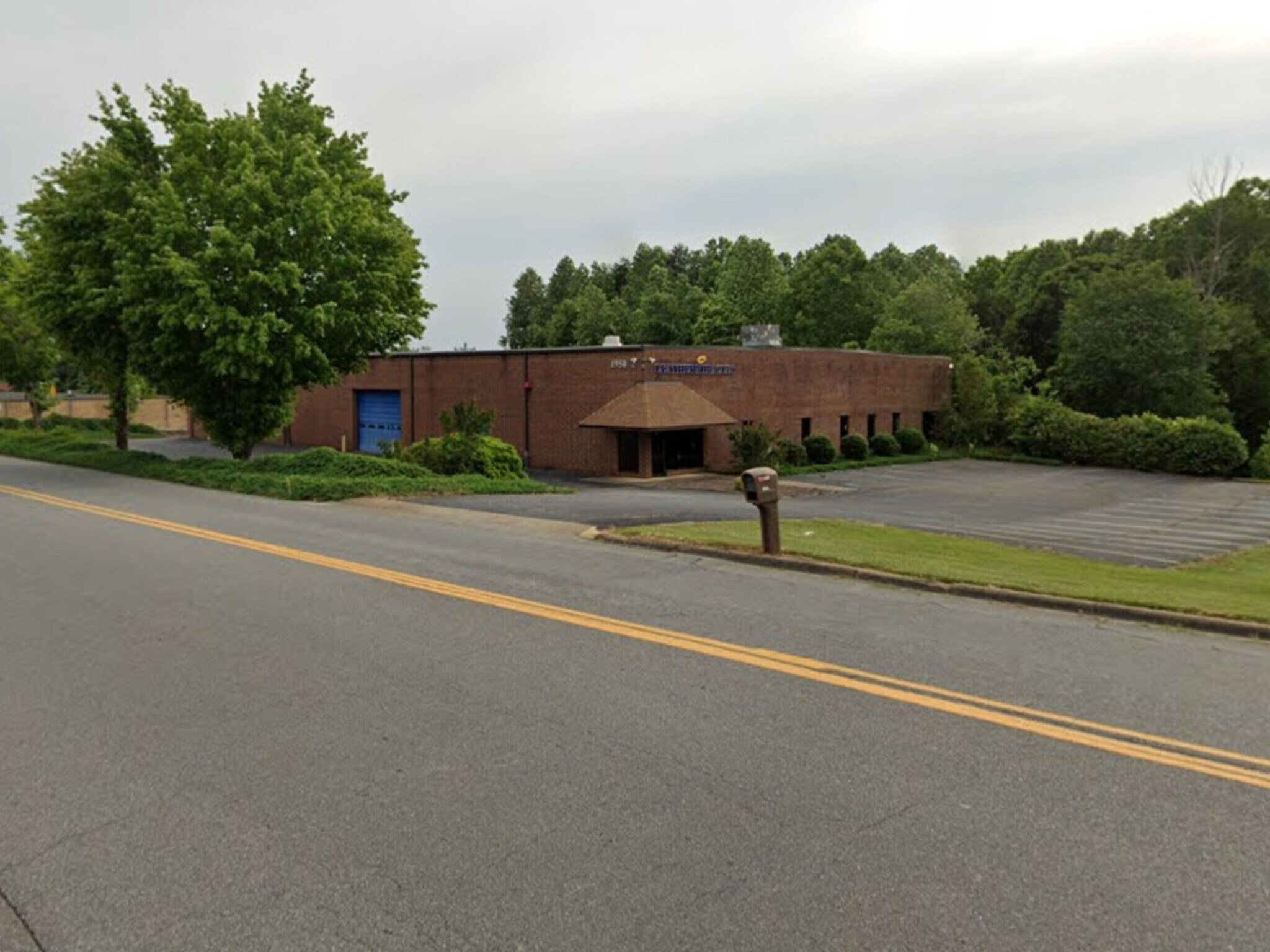 1950 Fairgrove Church Rd, Newton, NC à vendre Photo principale- Image 1 de 20