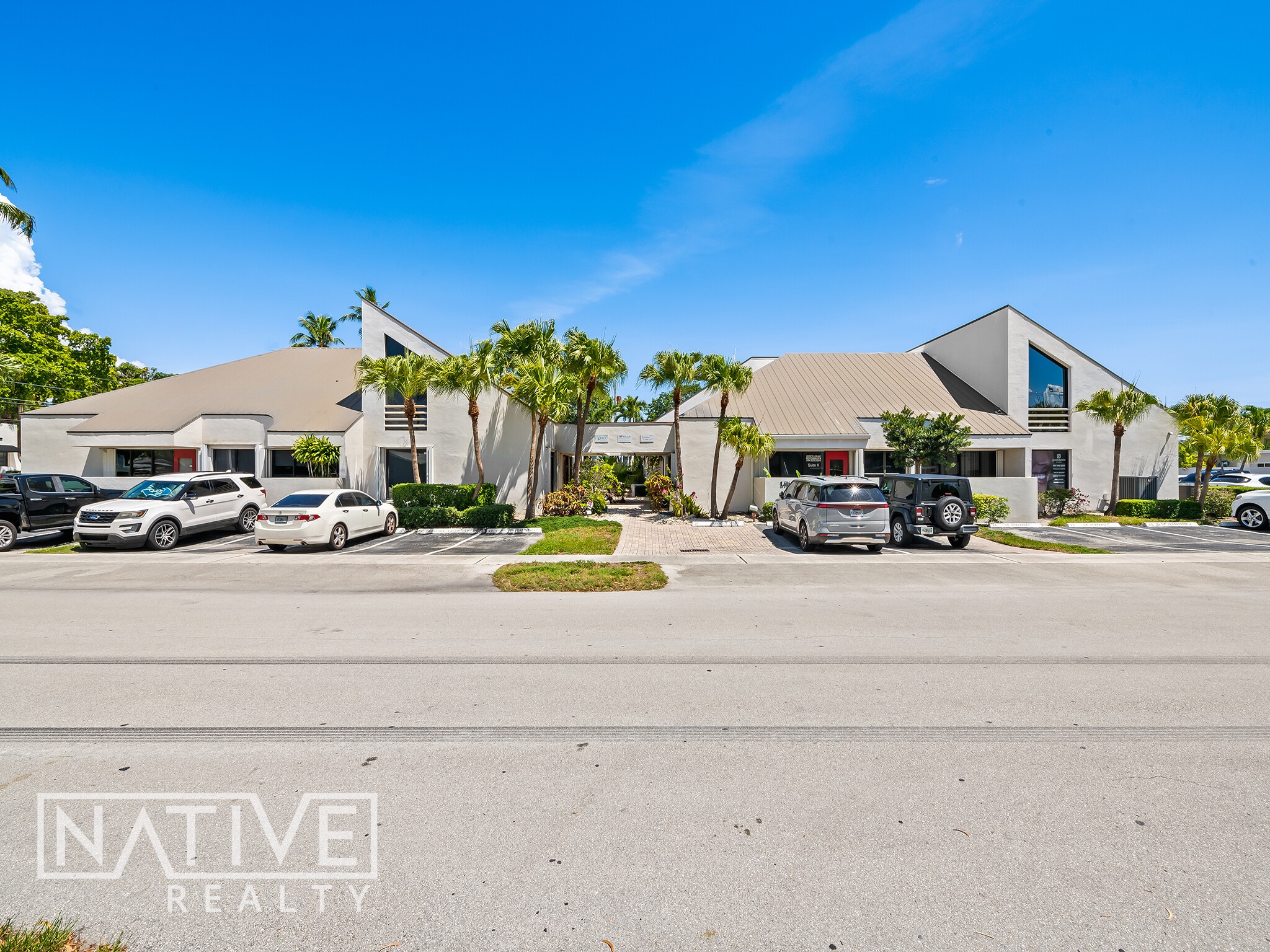 1330 SE 4th Ave, Fort Lauderdale, FL for lease Primary Photo- Image 1 of 32