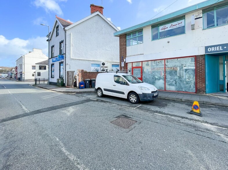 Bridge St, Menai Bridge for lease - Primary Photo - Image 1 of 1