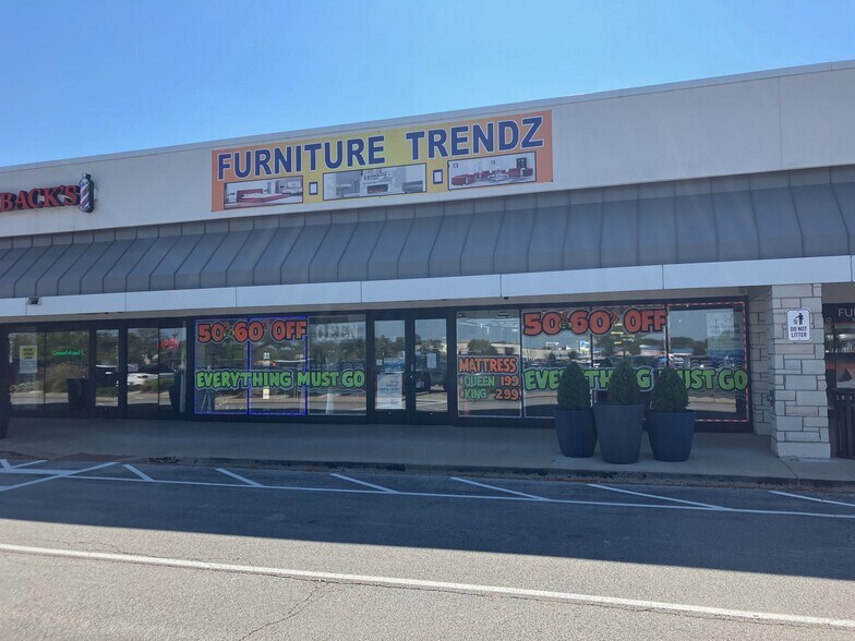 4115 211th St, Matteson, IL à louer - Photo du bâtiment - Image 2 de 11