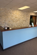 625 Hayward Ave N, Oakdale, MN for lease Interior Photo- Image 1 of 4