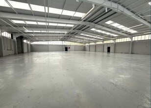 107 Bothwell Rd, Hamilton for lease Interior Photo- Image 2 of 3