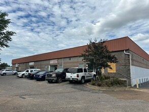 4200 Lamar Ave, Memphis, TN for lease Building Photo- Image 2 of 6