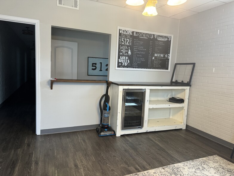 503 Georgia Ave, North Augusta, SC à louer - Photo intérieure - Image 3 de 16