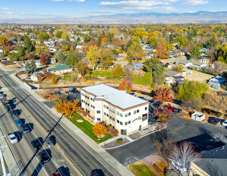 1550 S Cloverdale Rd, Boise, ID à vendre - Photo du bâtiment - Image 1 de 9