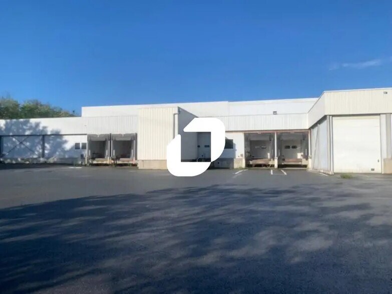 13 Chemin Des Près Secs, Civrieux-d'Azergues for sale - Building Photo - Image 3 of 30
