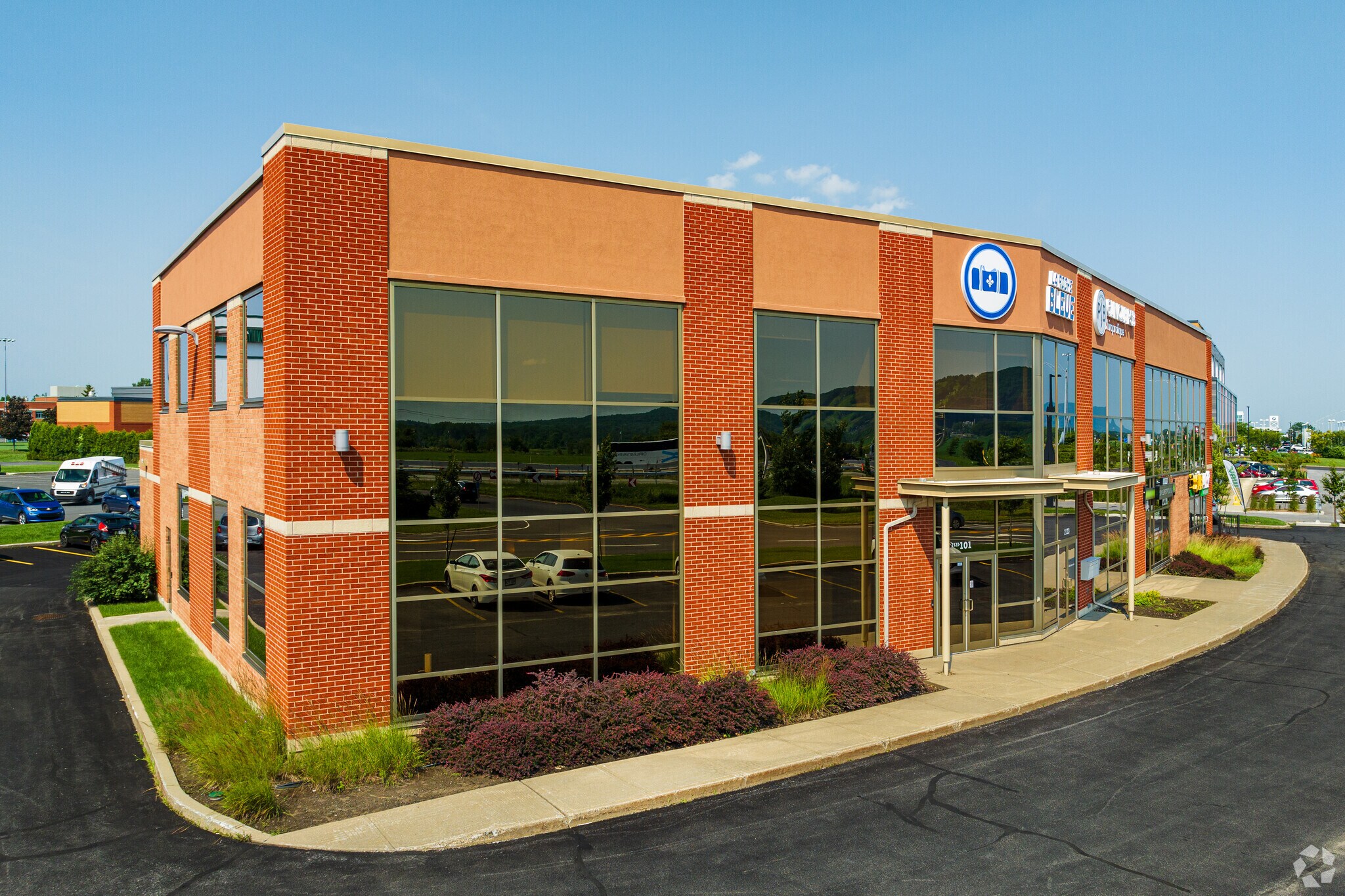 2123 Boul Armand-Frappier, Ste-Julie, QC for sale Building Photo- Image 1 of 1