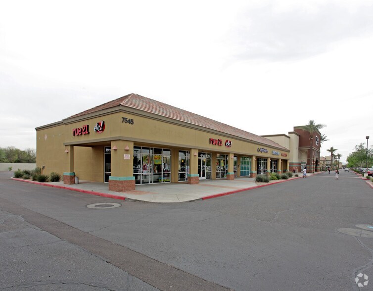 7545-7685 W Bell Rd, Peoria, AZ à louer - Photo du bâtiment - Image 3 de 4