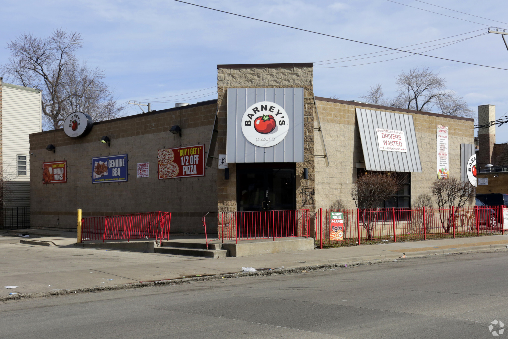 5652 W Chicago Ave, Chicago, IL for sale Primary Photo- Image 1 of 1