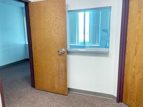 3703 Doty Rd, Woodstock, IL for lease Interior Photo- Image 1 of 4