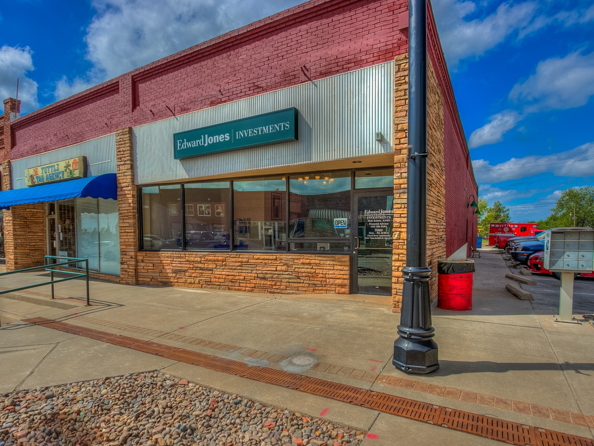 301 W Main St, Tuttle, OK à vendre Photo du bâtiment- Image 1 de 1