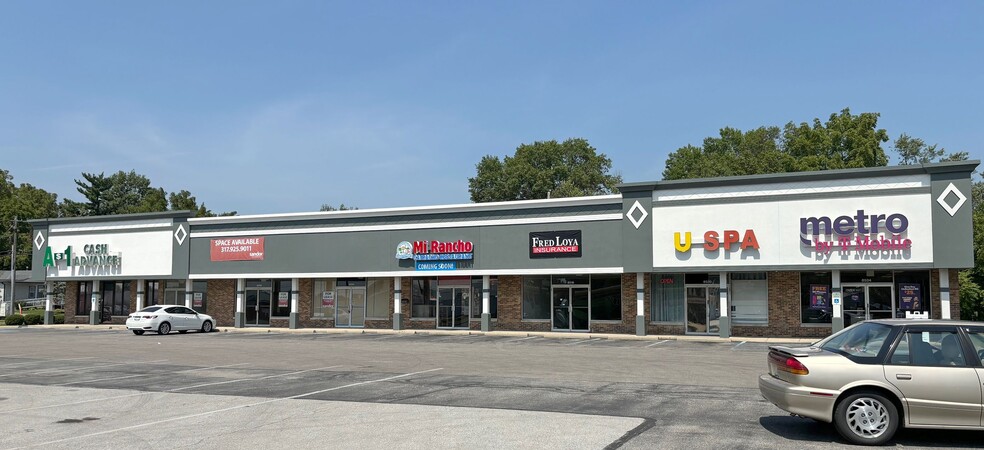 8502-8524 E Washington St, Indianapolis, IN for lease - Building Photo - Image 2 of 4