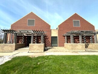 Plus de détails pour 2022 Kelle Dr, Chesterton, IN - Bureau à vendre