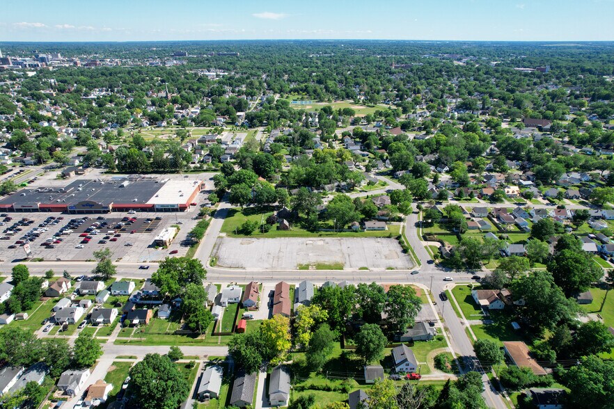 1329 W State Blvd, Fort Wayne, IN à vendre - Aérien - Image 2 de 5