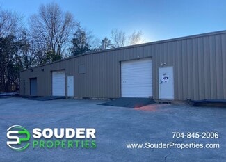 Plus de détails pour 11709 Fruehauf Dr, Charlotte, NC - Industriel à louer