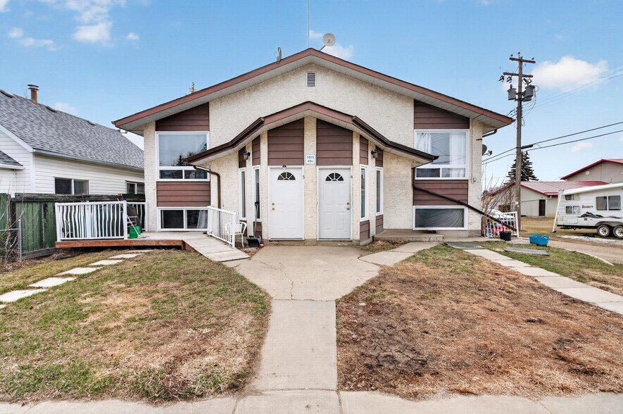 5015 48 St, Legal, AB à vendre - Photo du bâtiment - Image 2 de 44