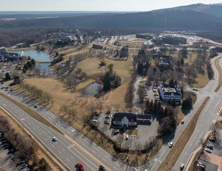 Worrell Drive, Charlottesville, VA à vendre - Aérien - Image 1 de 8