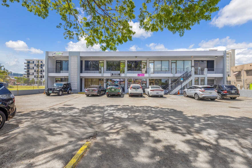 752-776 W Flagler St, Miami, FL for lease - Building Photo - Image 1 of 18