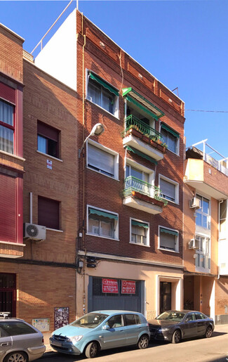 Plus de détails pour Calle Eduardo Requenas, 38, Madrid - Multi-résidentiel à vendre