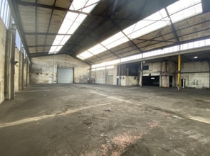 98 Birchfield Ln, Oldbury for lease Interior Photo- Image 2 of 6