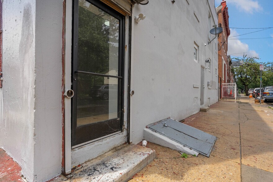 133 W Huntingdon St, Philadelphia, PA à vendre - Photo du bâtiment - Image 2 de 23