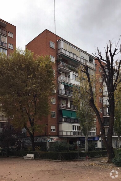 Plaza Valencia, 7, Móstoles, Madrid for sale - Primary Photo - Image 1 of 2