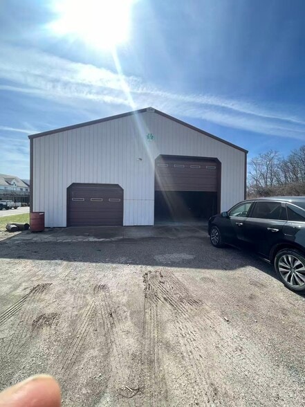 2912 E 15th Rd, Ottawa, IL for lease - Building Photo - Image 2 of 3